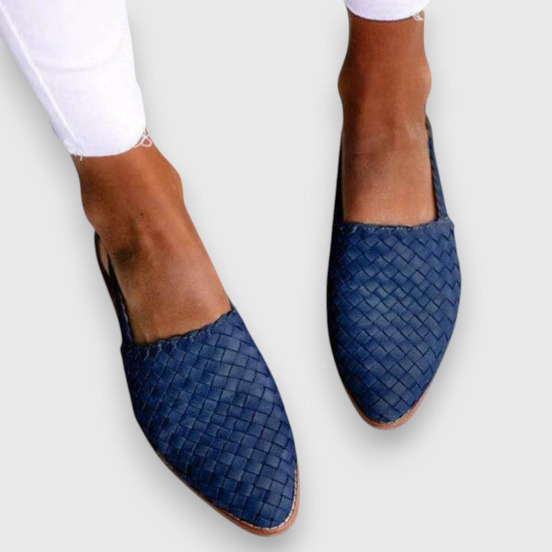 Lysena™ comfortable Emma & Rose Cape Town sandals with cushioned straps and flat sole, ideal for casual summer wear.
