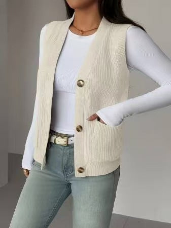 Women's Buttoned Cardigan - Loose and Comfortable