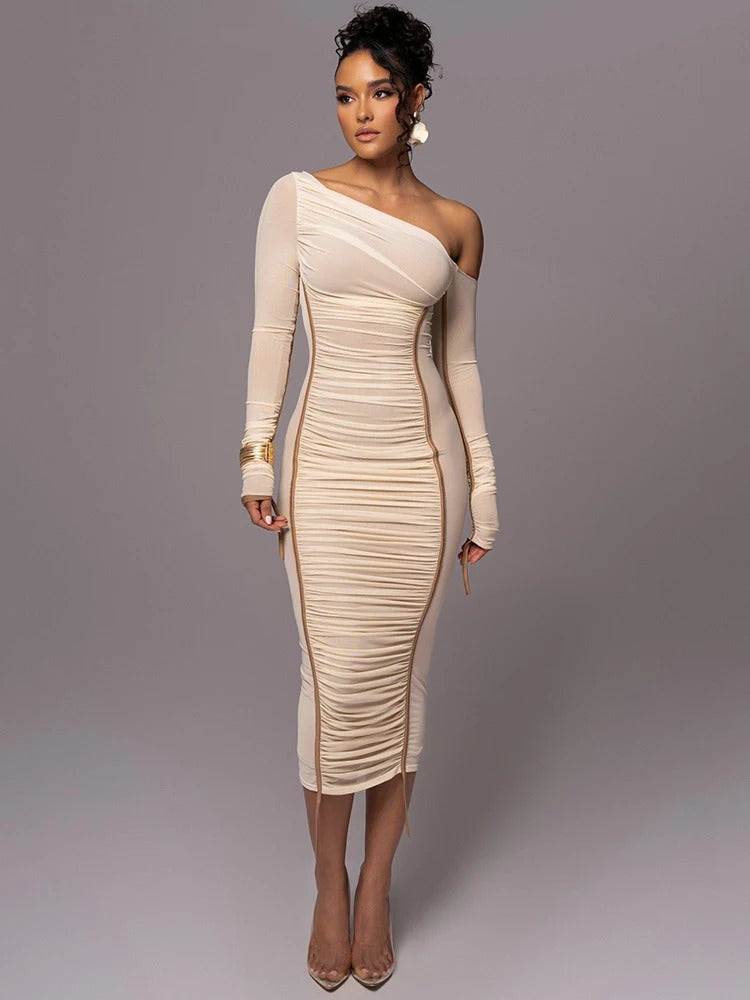 Farys - Elegant long dress with details