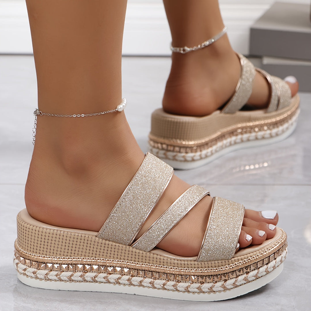 Layla | Wedge Sandals Mukavat