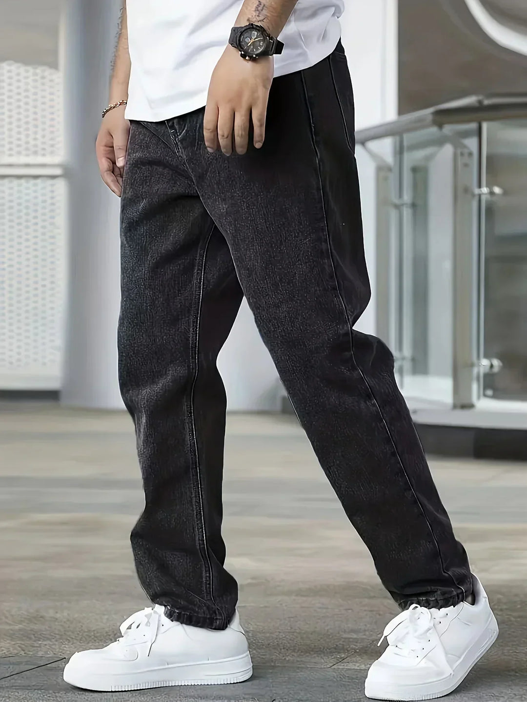 High-Quality Men's Jack Jeans Modern Style, Slim Fit, and Optimal Comfort, view 5 - Elena Harper