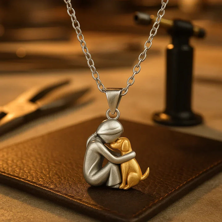 Dog Lovers Design Necklace – Elegant and Symbolic Jewelry