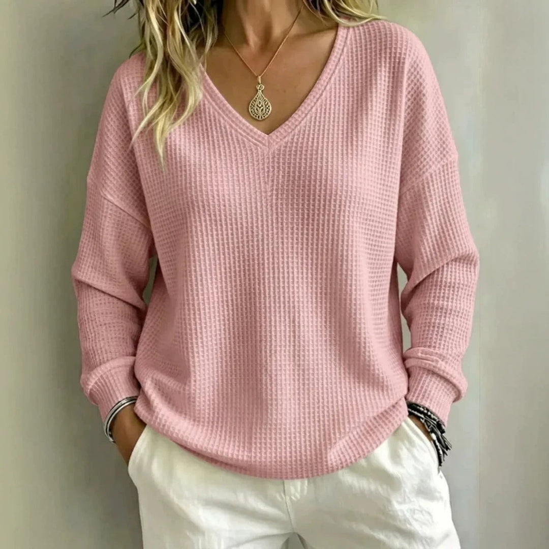 Casual V-Neck Pullover for Women – A Relaxed and Comfortable Style for Everyday Wear