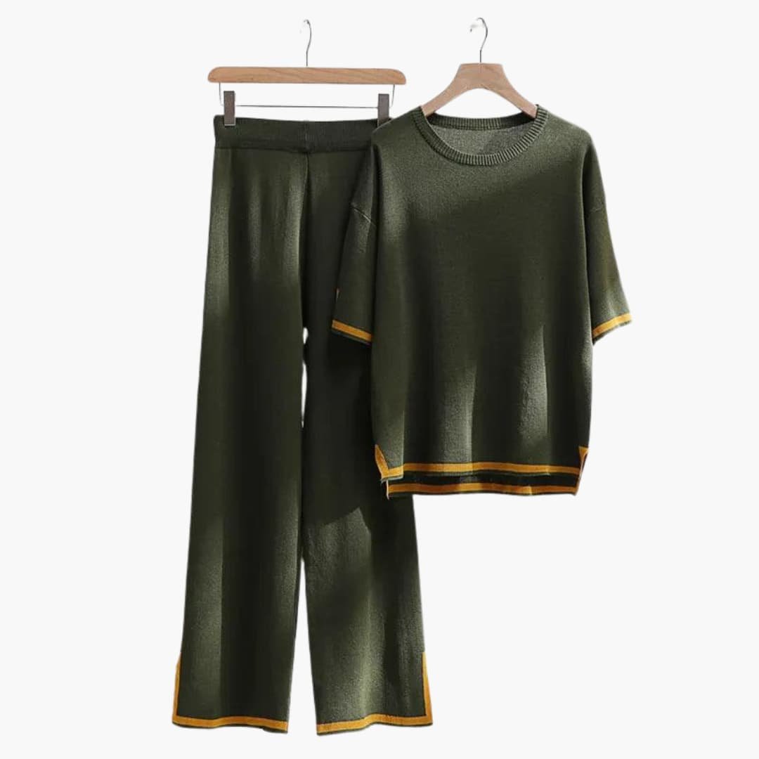 Celine | Casual and Chic Knit Set with Short Sleeves