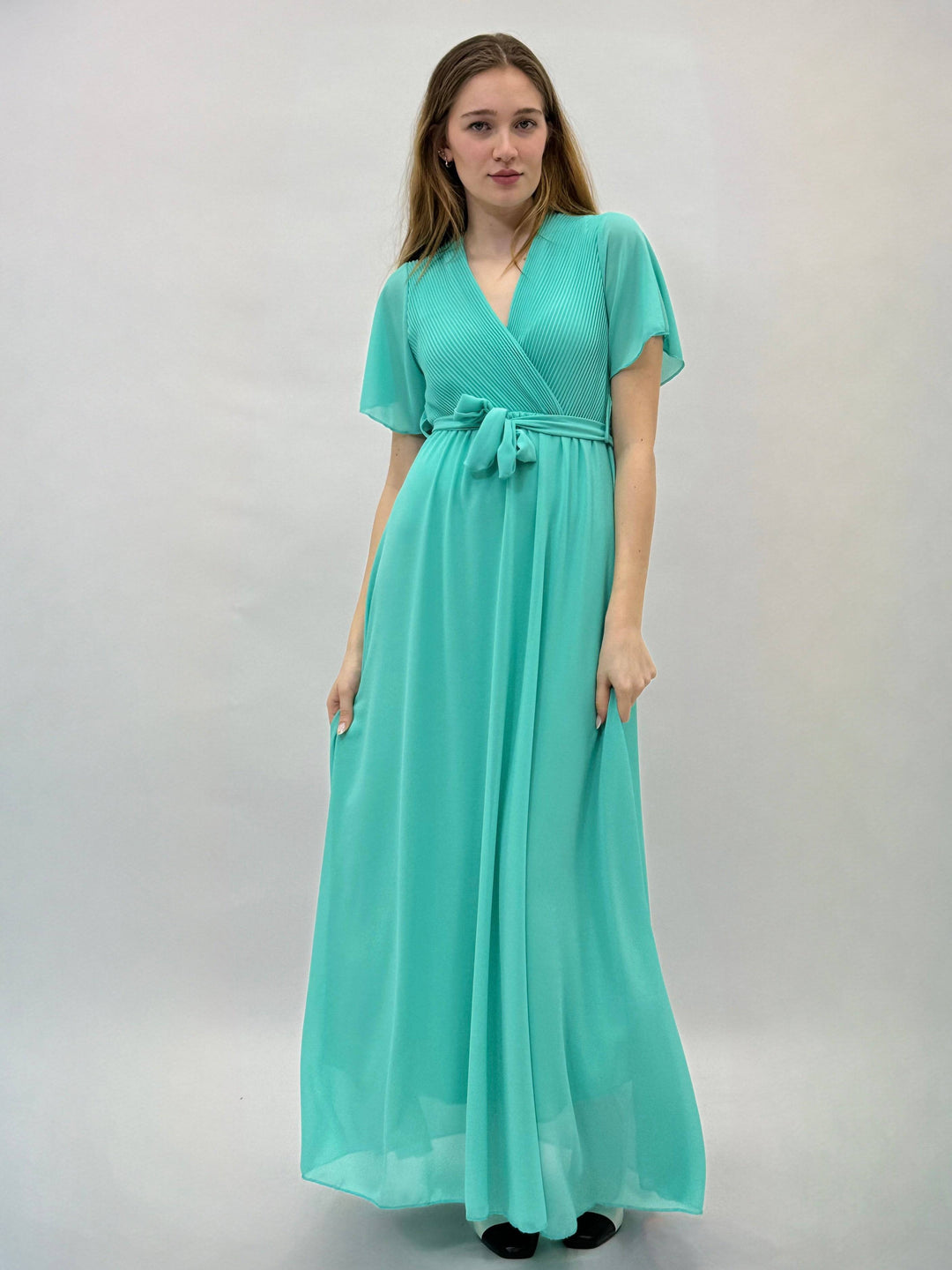 Emma & Rose Cape Town Margot™ flowing dress, lightweight abiti with a soft, flowing fabric and elegant design.