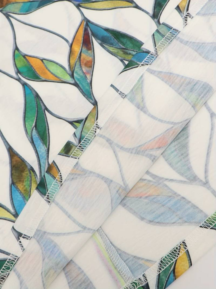 Abrielle - Dress with V-neck and leaf motif