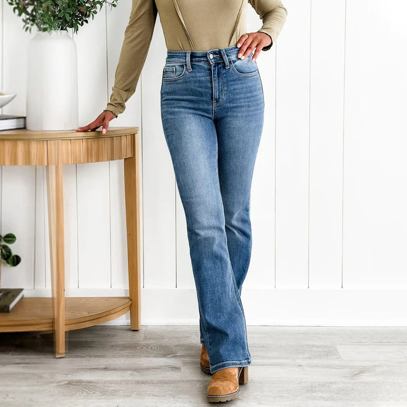 Isella Shaping Denim with High Waist and Flexible Fit - Elena Harper