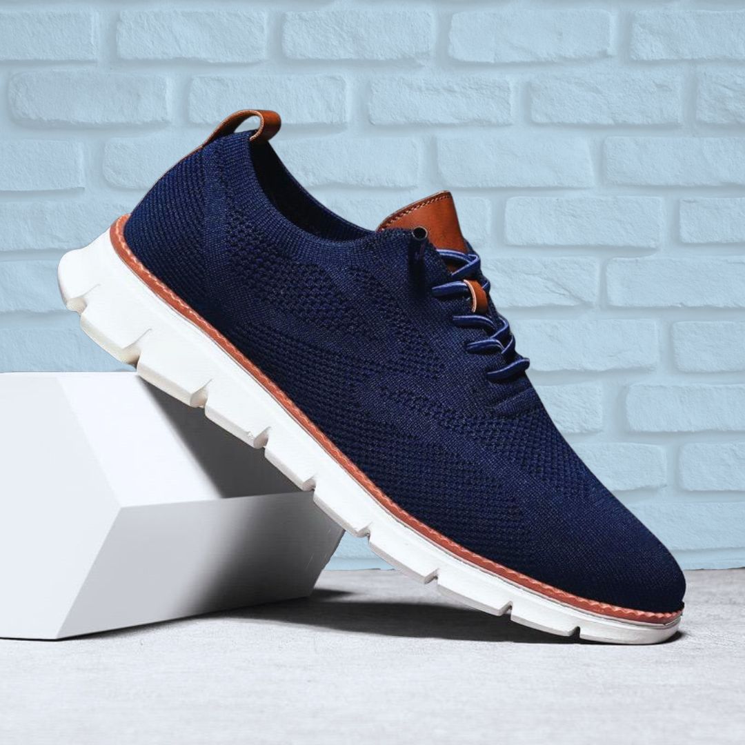 Robin™  |  All Day Walkers