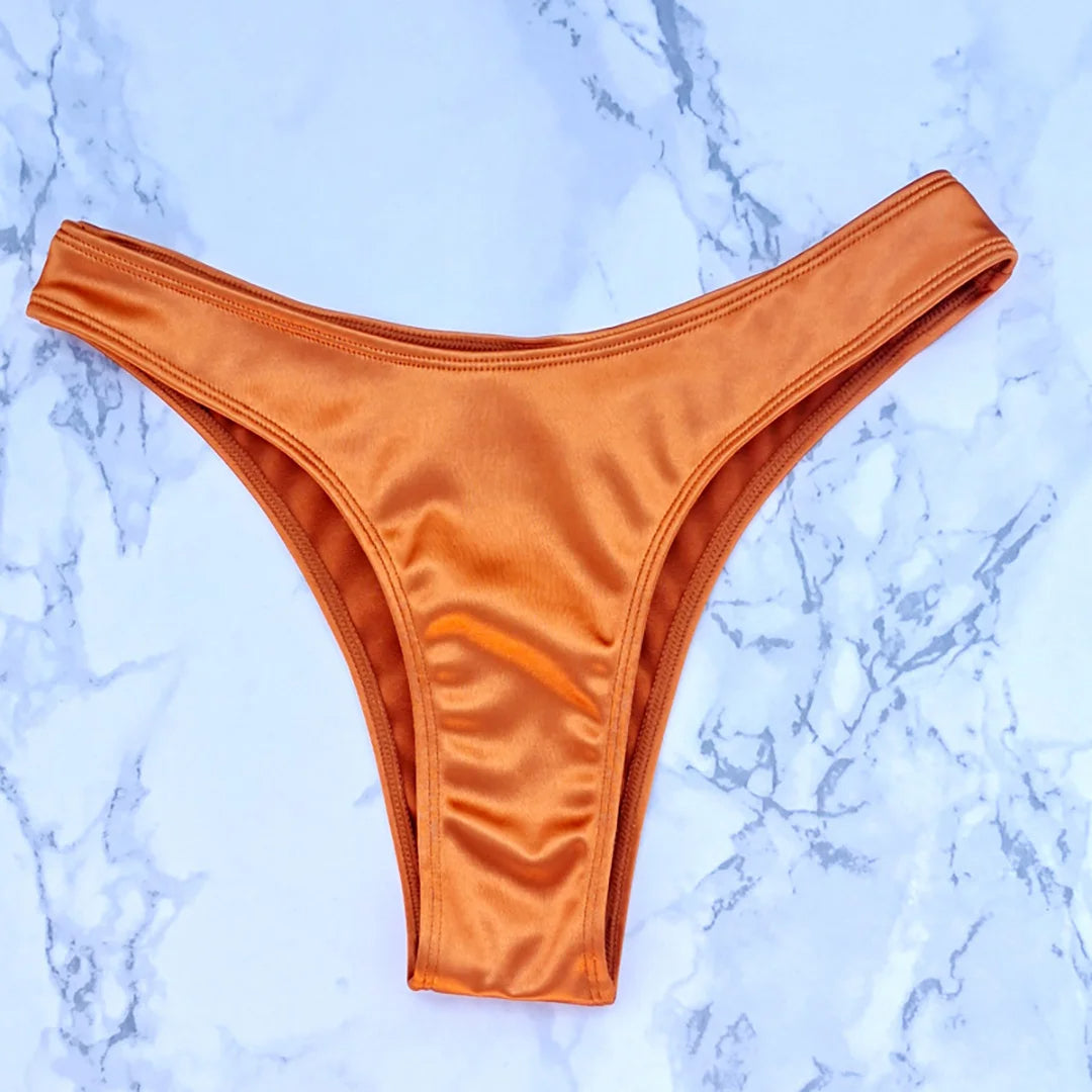 Beatriz Classic and Stylish Bikini, view 5 - Elena Harper