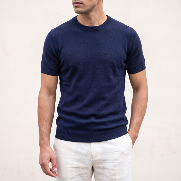 100% CASHMERE CLASSIC CREWNECK T-SHIRT.