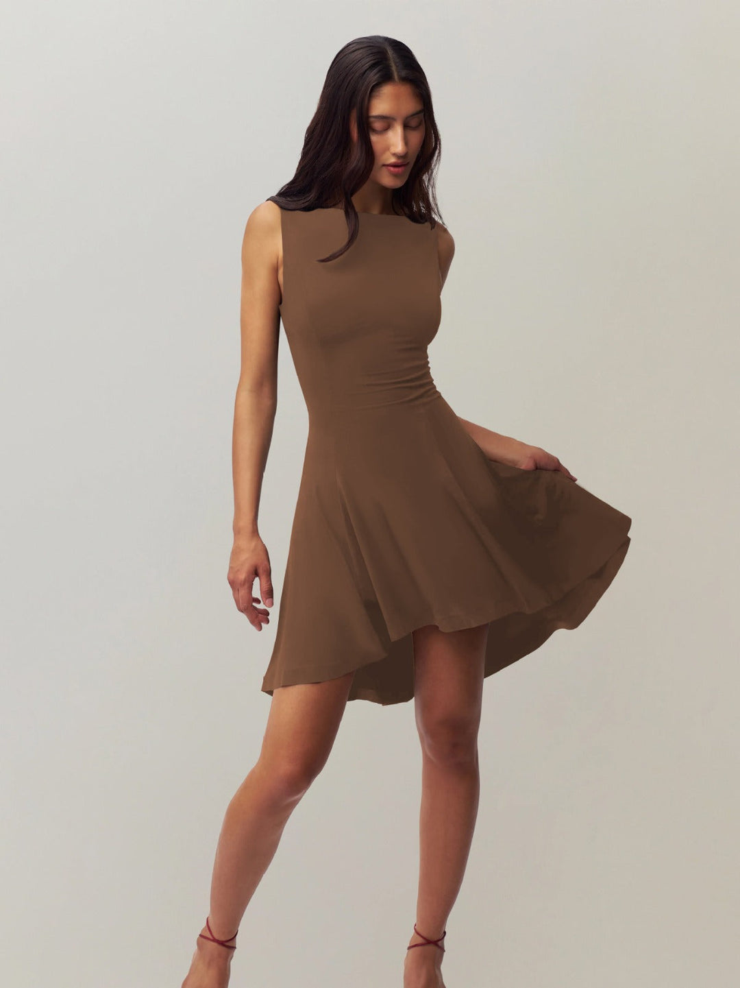 Sleeveless Dress with Collar Élara, view 9 - Elena Harper