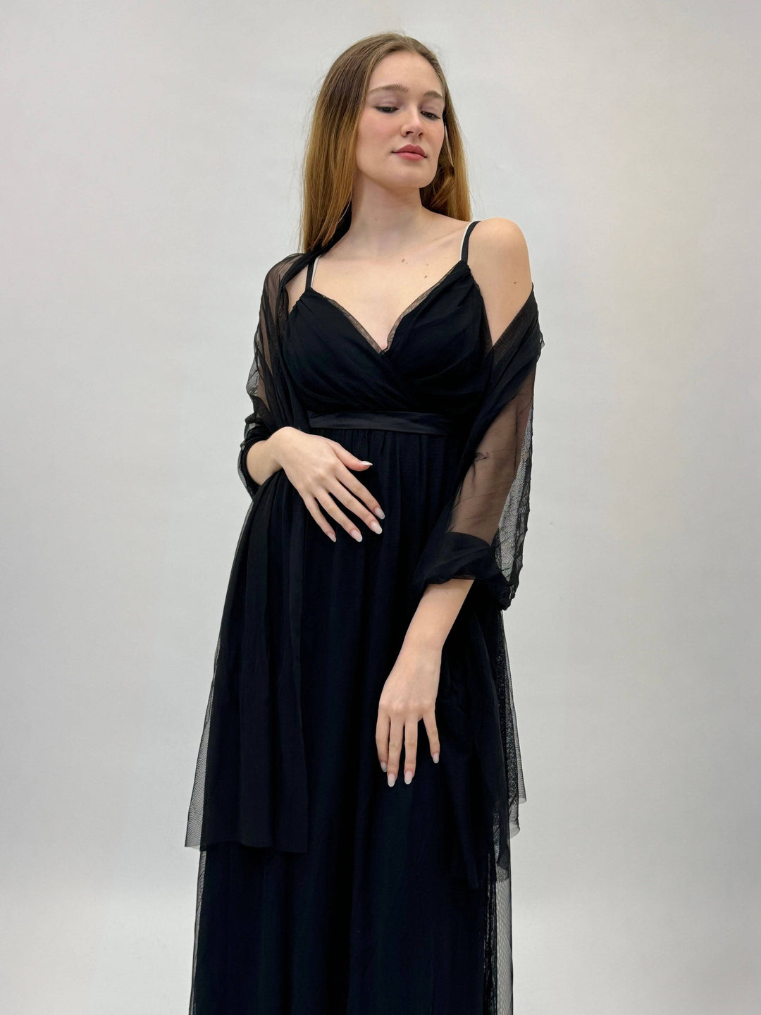 Gisella™ flowing dress by Emma & Rose Cape Town, elegant abiti with soft fabric and a graceful silhouette.