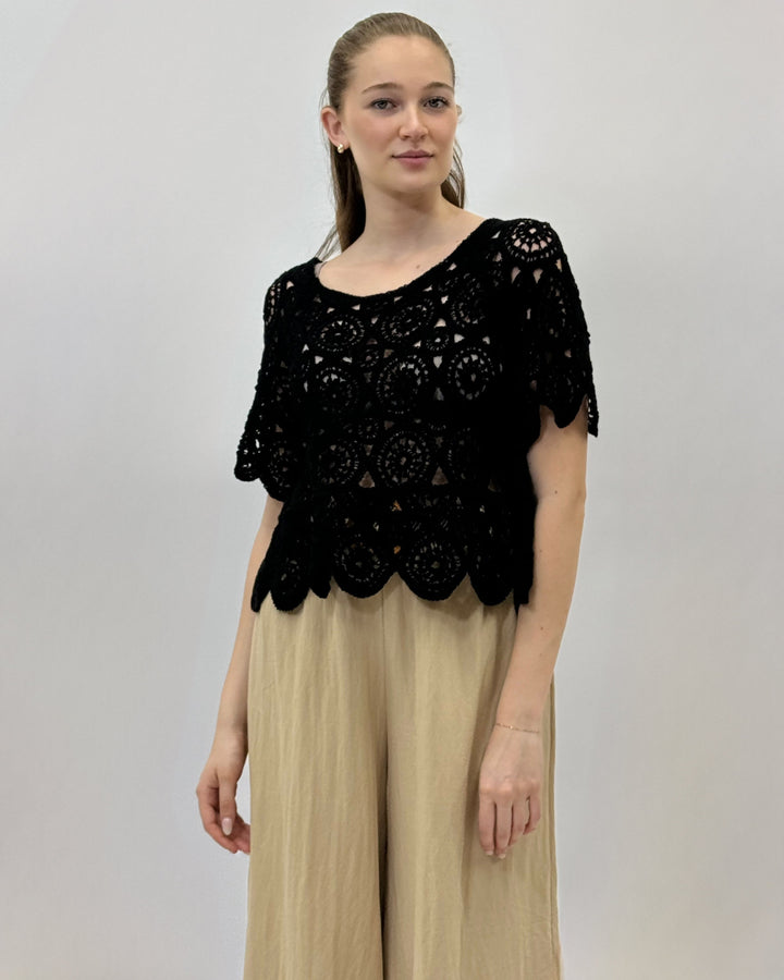 Yolande™  |  Crochet 3/4 Sleeve Top