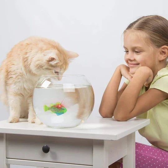 Pet's Interactive Floating Fish Water Toy for Cats & Dogs