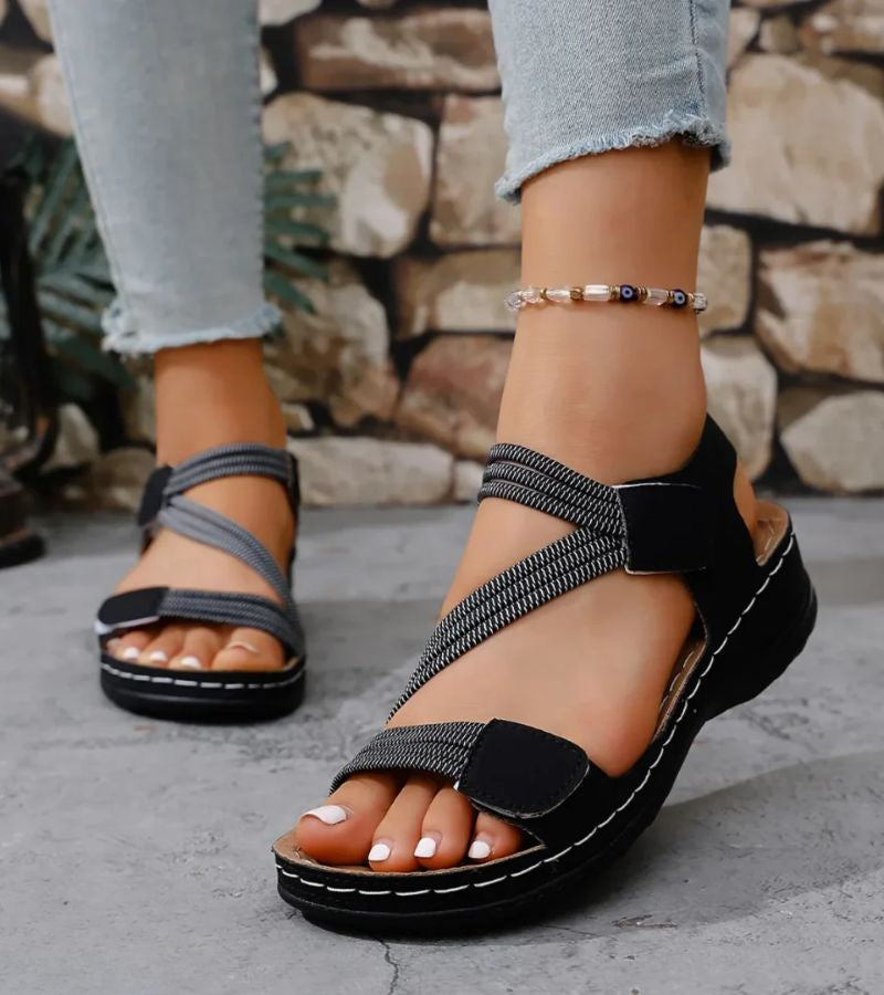 Lucia | The Sandal that Regenerates Your Steps