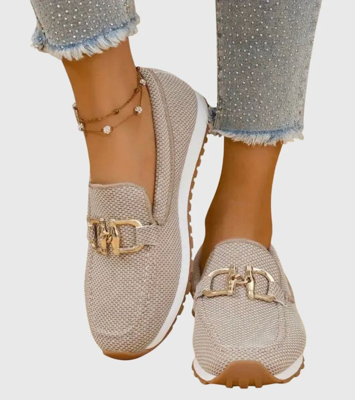 Susie | Moccasins with Golden Buckle – Light Feet from Morning to Evening