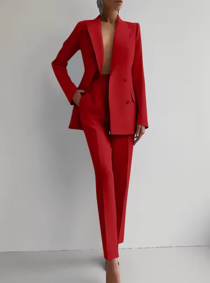 Mariza – Trendy Blazer and Trousers with Pleats