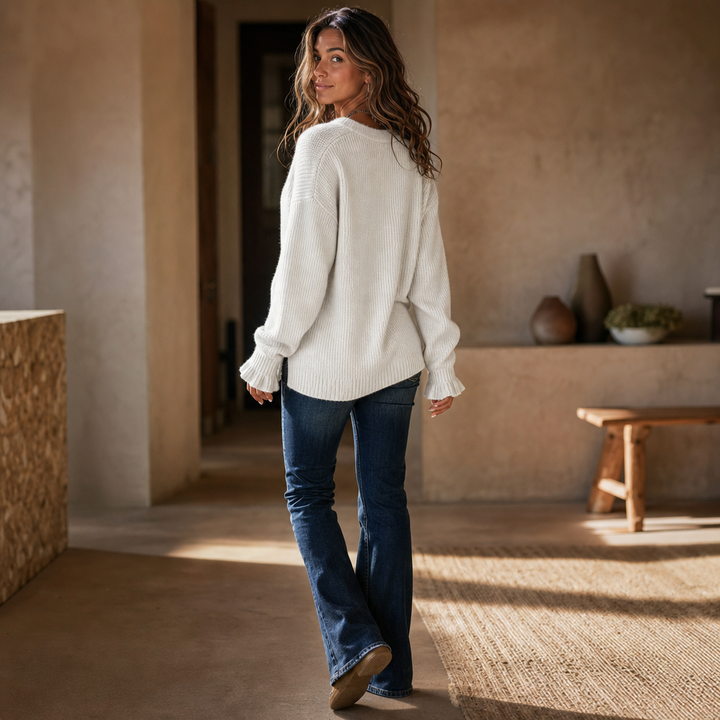 Emily | Elegant and Comfortable Women's Knit Sweater with V-Neck