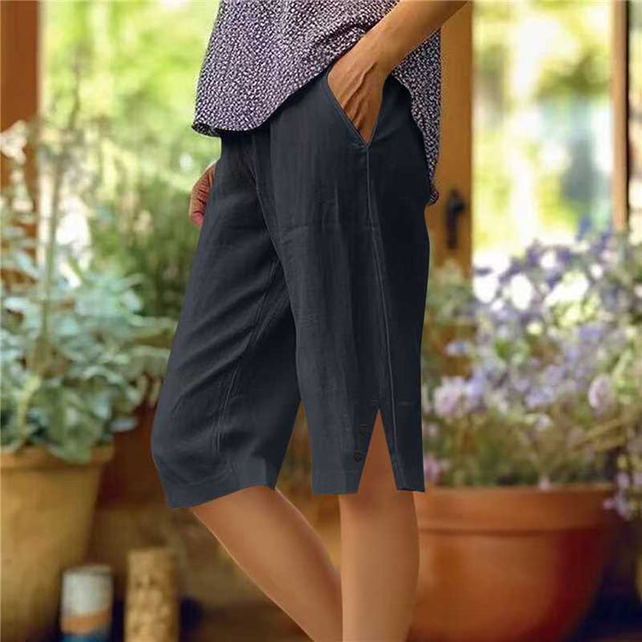 Solid Color Women's Capri Pants with Side Pockets