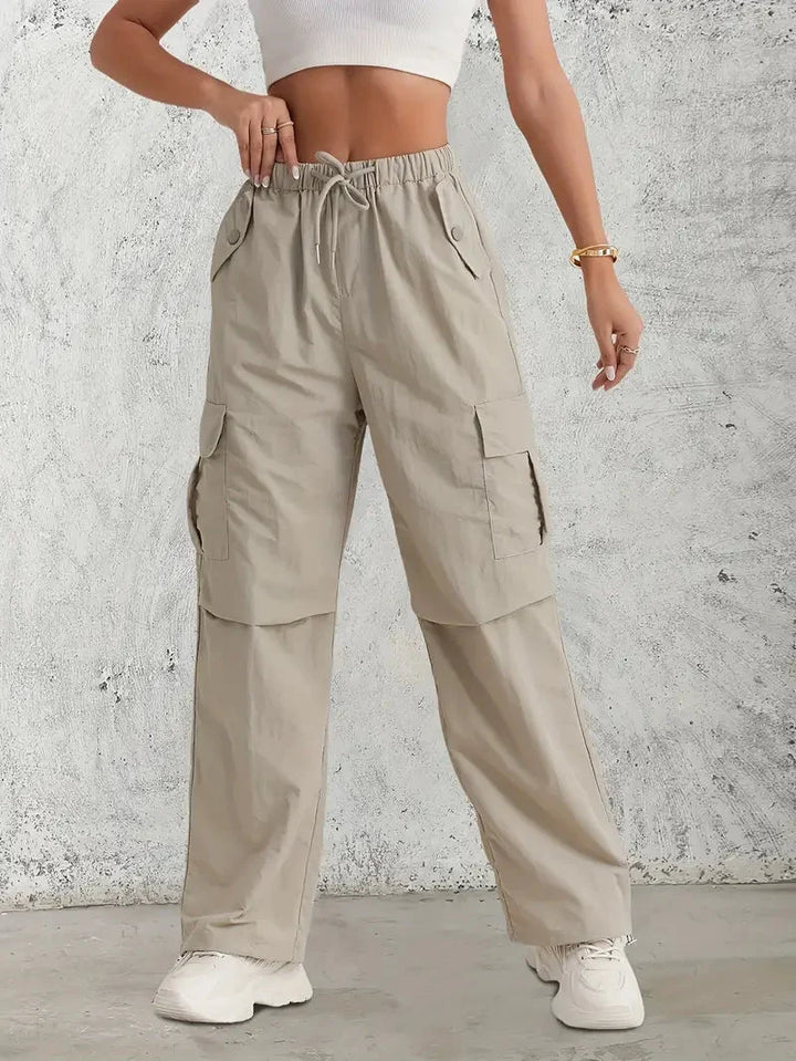 Clara Trendy and Functional Women's Cargo Pants - Elena Harper