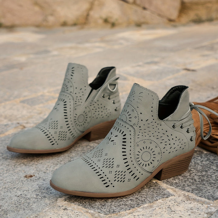 Isabelle - Elegant Western Cut-Out Ankle Boots