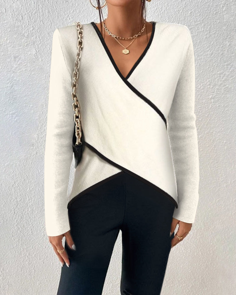 Crossed sweater with contrasting border for women