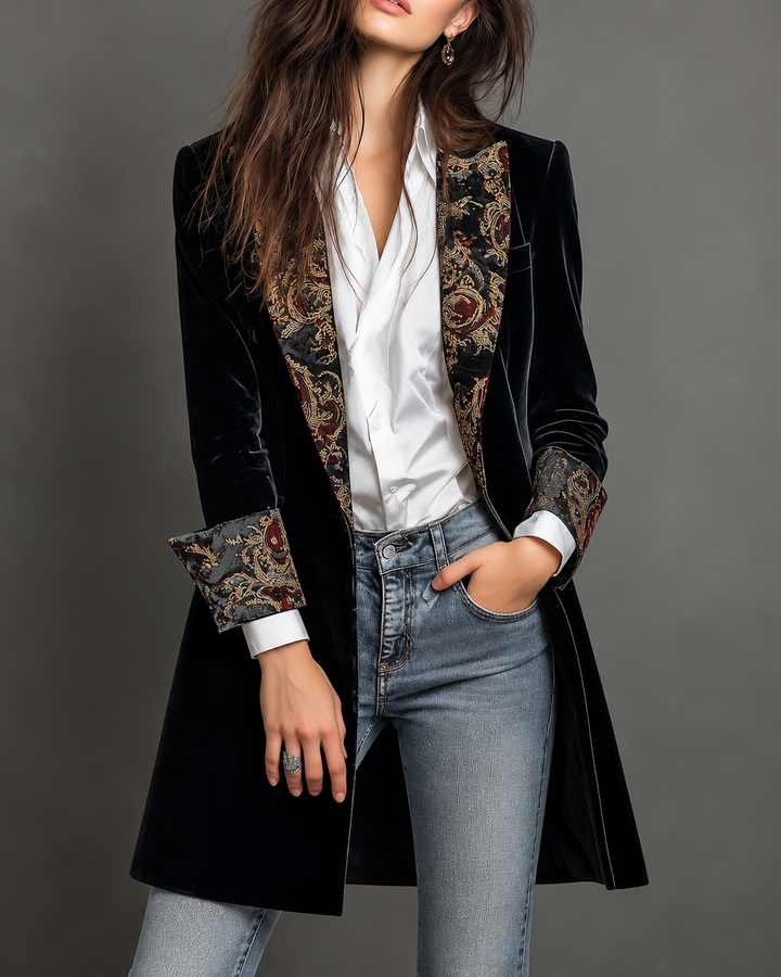Ada™ | Elegant Blazer with Baroque Print