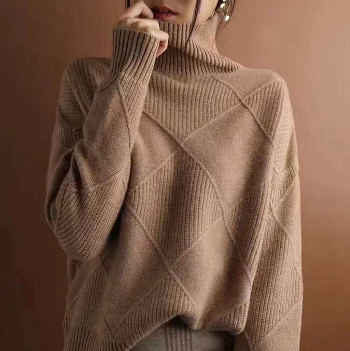 Nora | Elegant Turtleneck Sweater with Distinctive Diamond Pattern