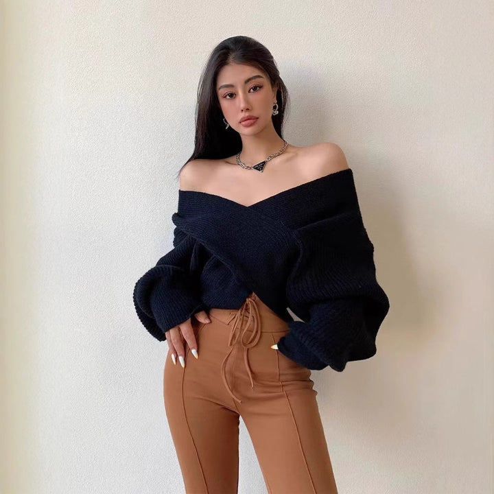 Women's Sweater with V-Neck and Exposed Shoulders - Soft and Modern