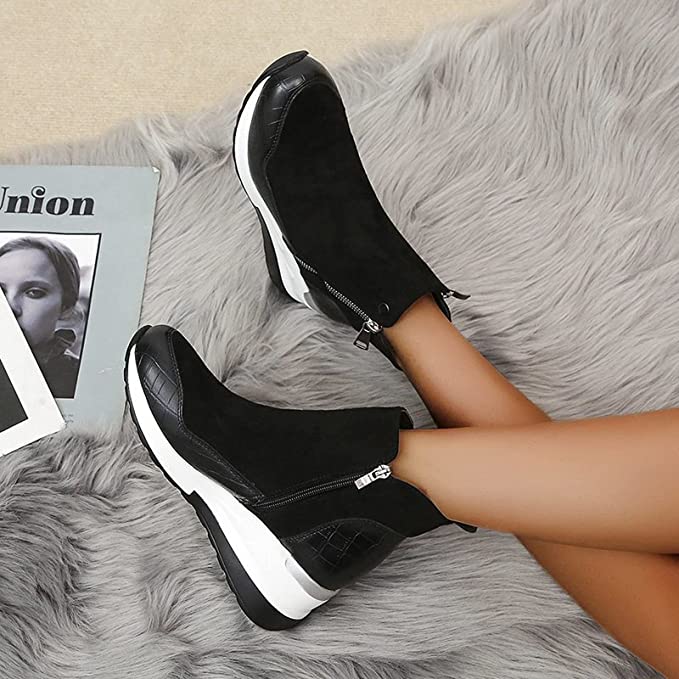 Kriza - Stylish Waterproof Women's Booties