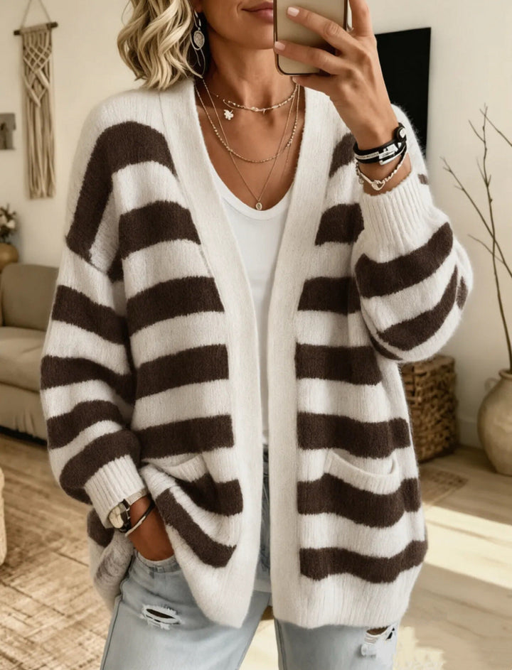 Striped women's cardigan with pockets - Comfortable and practical