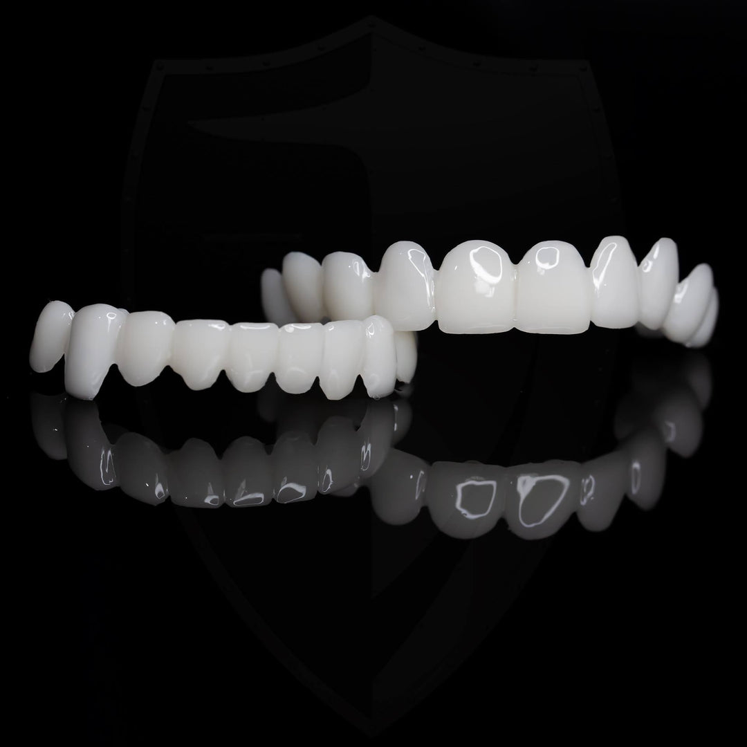 Removable Tooth Veneer for a Confident, Natural-Looking Smile