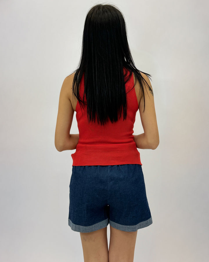 Gretchen™  |  American-style Top Flower Detail