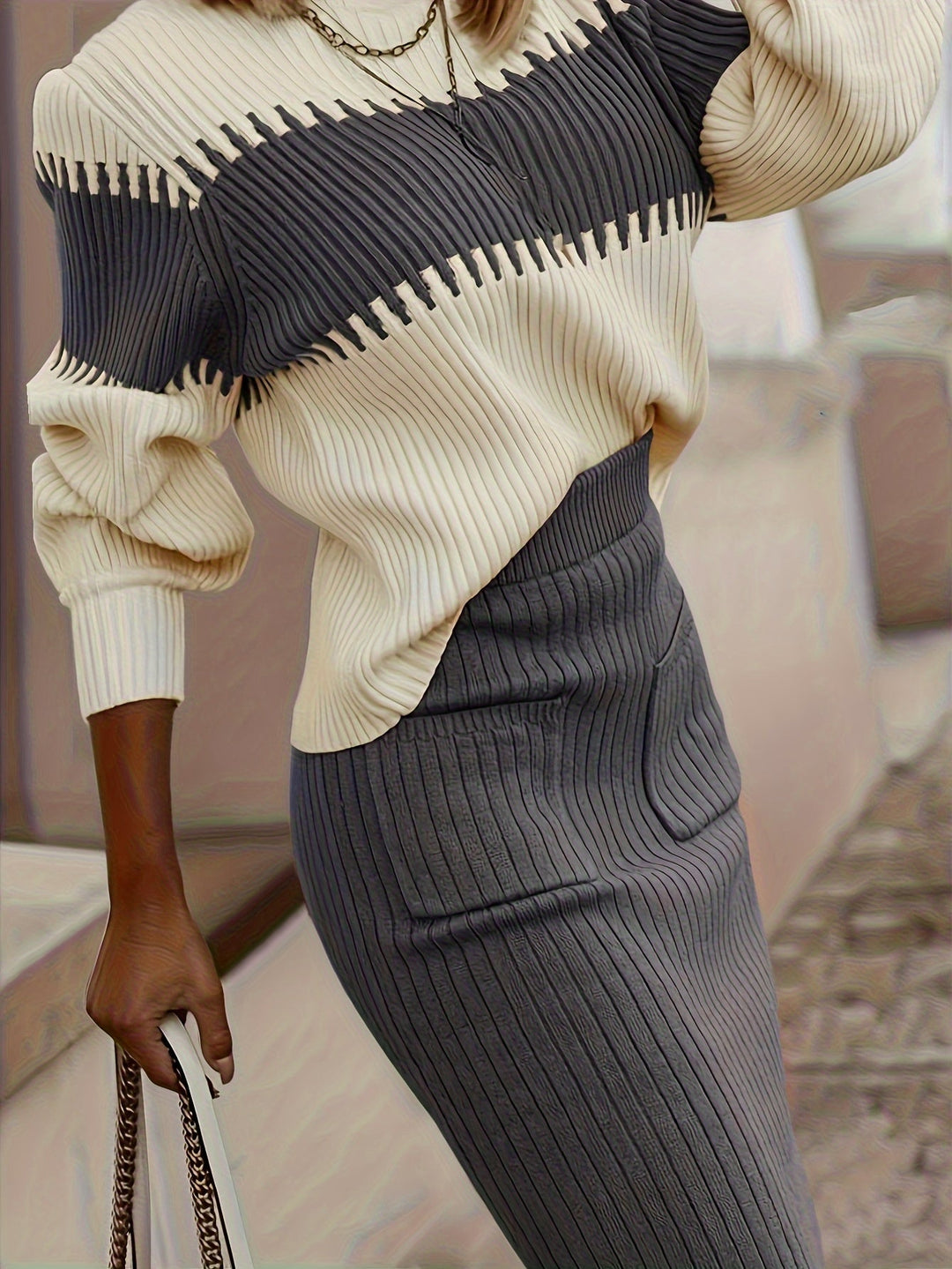 Set Regular Fit Ribbed Two-Piece Outfit Color Block Design Perfect for Comfortable Days - Elena Harper
