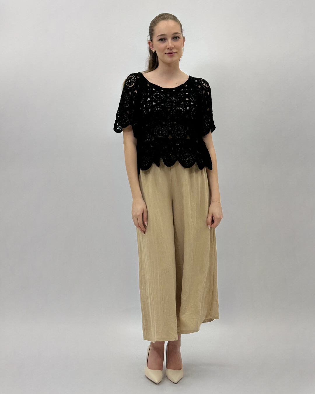 Bronwyn™  |  Crochet Top Half Sleeves