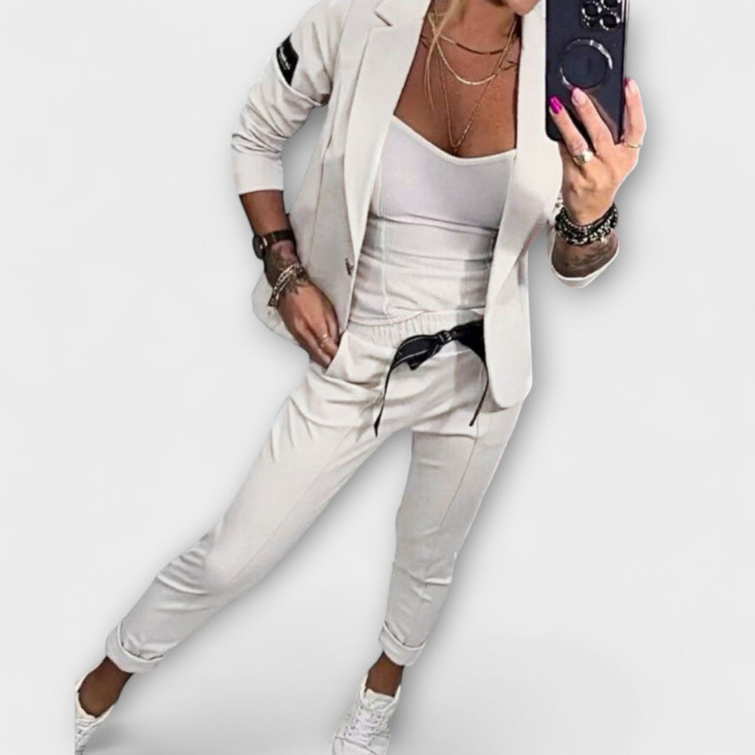Vionne™  |  Set Top, Jacket, Trousers
