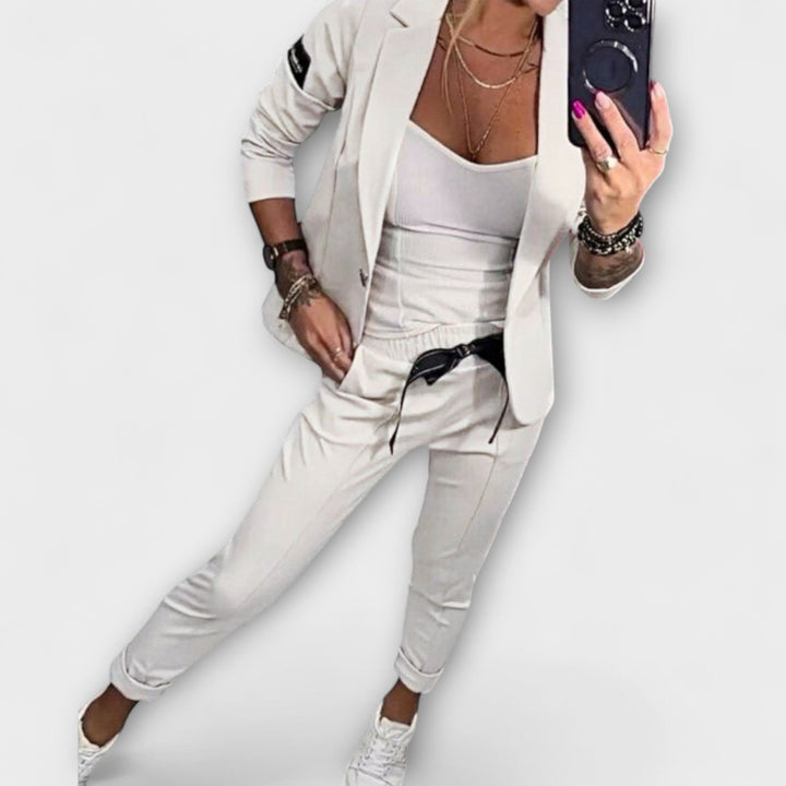 Vionne™  |  Set Top, Jacket, Trousers