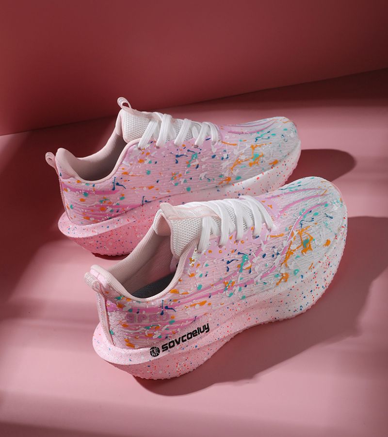 Marathon | Invisible Grip Sneakers