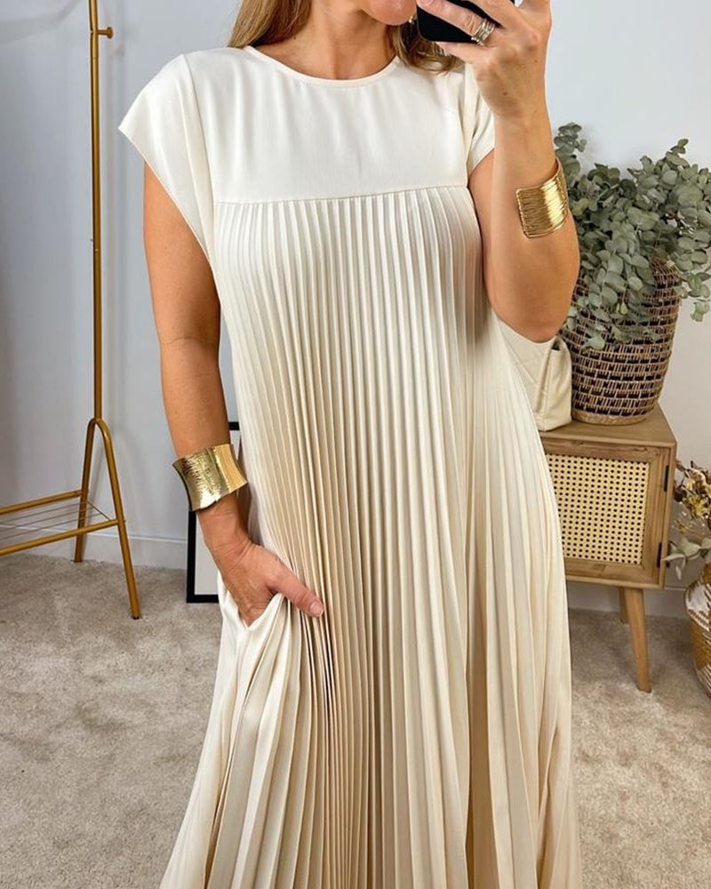 Women's Long Flowing Sleeveless Round Neck Dress with Pockets – Casual