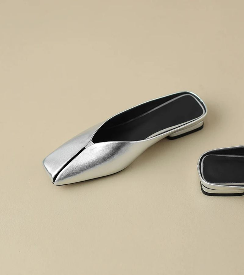 Delia | Mule Flat in Pure Leather for Walking in Freedom