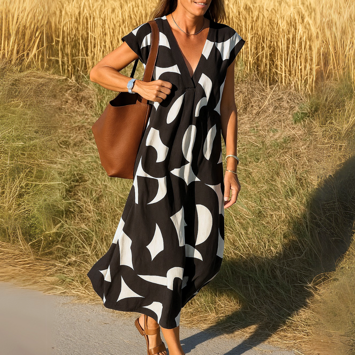 Black and White Geometric Print Midi Dress Shaira with V-Neck
