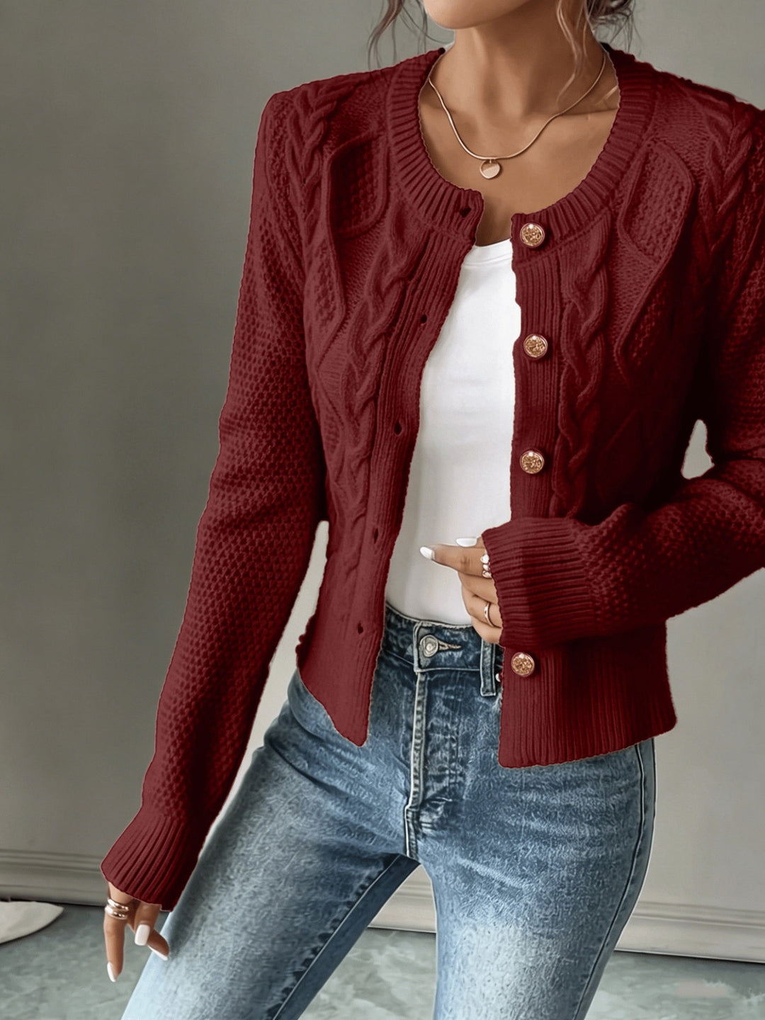 Isabelle - Elegant Twisted Knit Cardigan with Round Neck