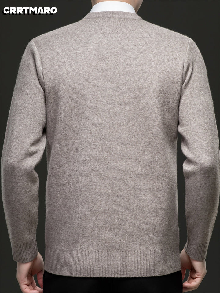 Warren | Classic Argyle V-Neck Sweater