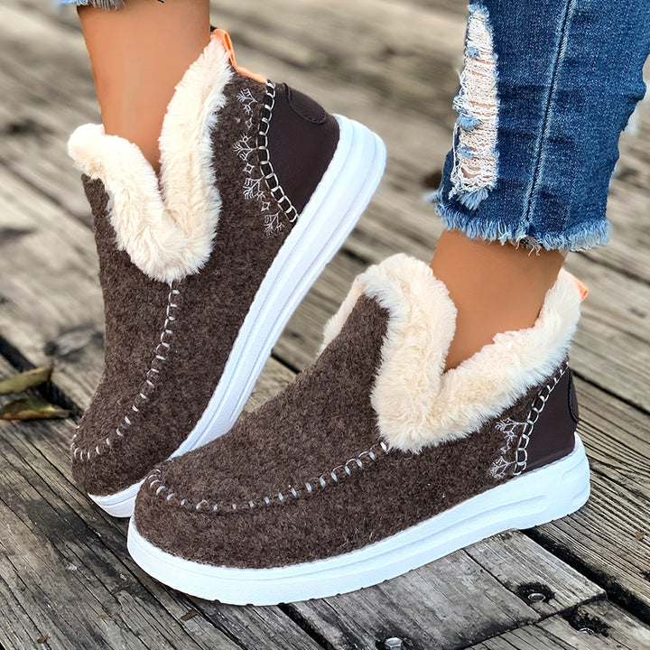 Ladies Warm Slippers – Non-Slip, Plush Lining for Home and Winter Use