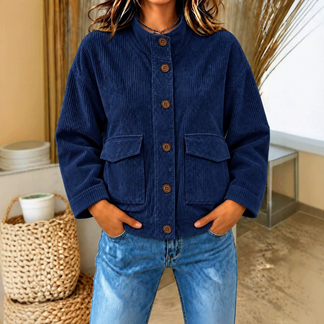 Corduroy shirt for women with pockets - Casual and practical