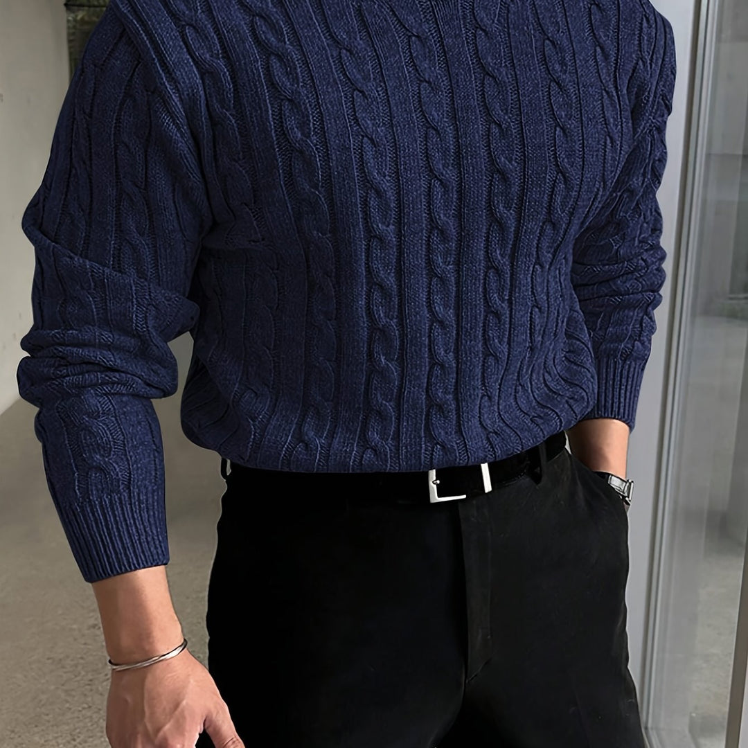 Maxim | Classic and Comfortable Men's Cable Knit Sweater
