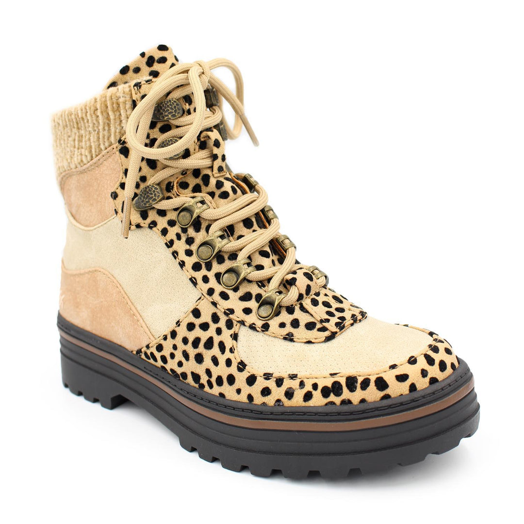 Women's reinforced structure boots with front laces – Ismarie