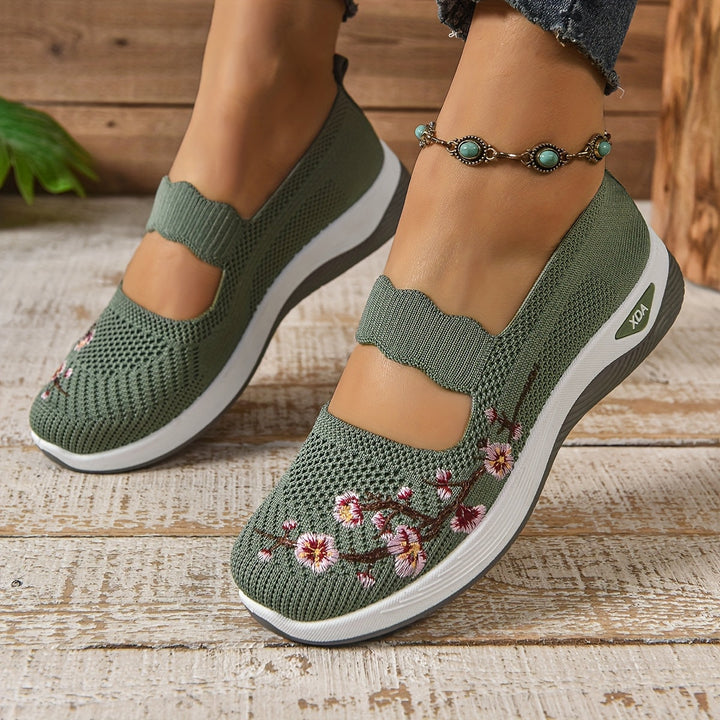 EMBROIDERED FLOWER SNEAKERS FOR WOMEN