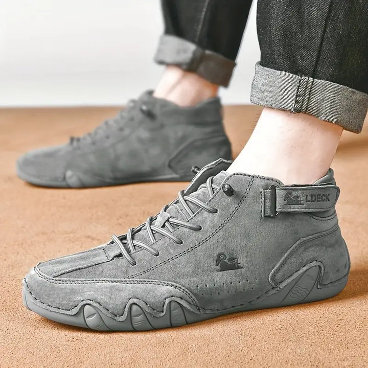 JacobNora AUS Waterproof Shoes with Rugged Design - Elena Harper