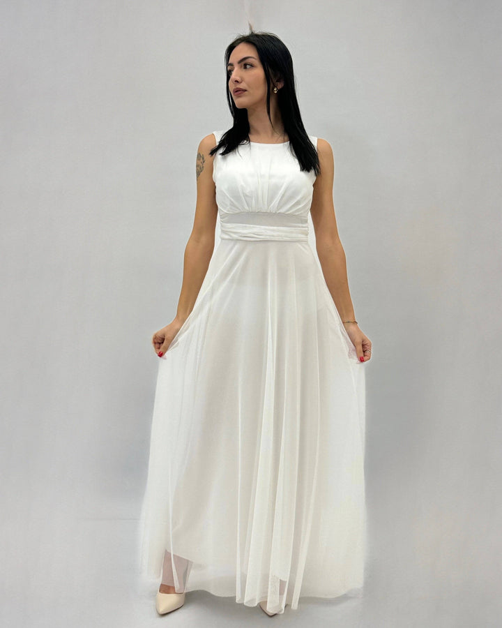 Emma & Rose Cape Town Jolien™ Arianna dress in stylish fabric, featuring a flowing design and elegant details for women.